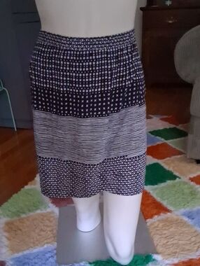 LOFT Black and White Patterned Mini Skirt
